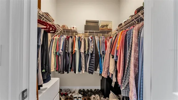 $649,000 | 13112 Wellspring Drive, Lithia, FL 33547