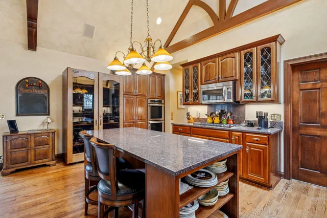 $1,675,000 | 6242 131st Street, Saugatuck, MI 49453