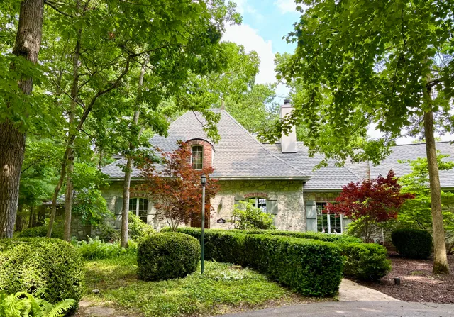$1,675,000 | 6242 131st Street, Saugatuck, MI 49453