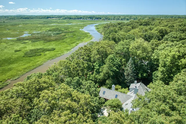$1,675,000 | 6242 131st Street, Saugatuck, MI 49453