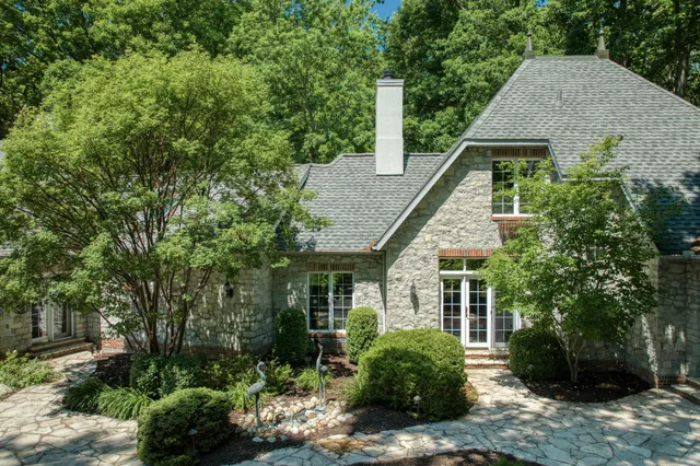 $1,675,000 | 6242 131st Street, Saugatuck, MI 49453