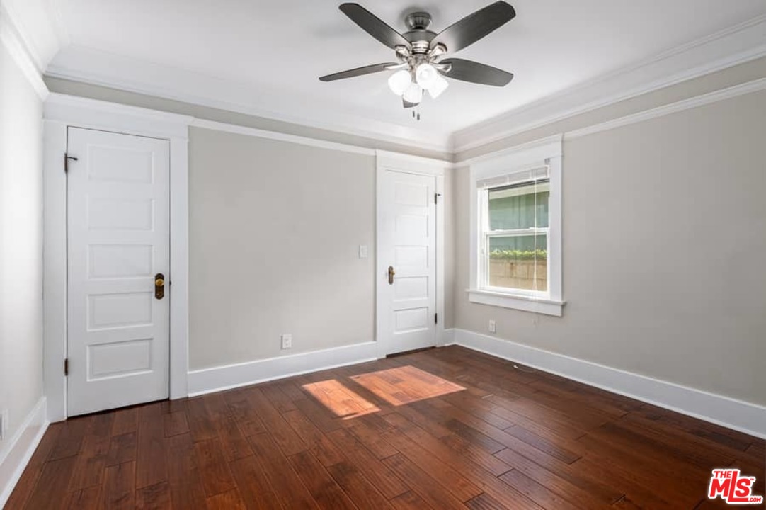 2371 West 30th Street Los Angeles, CA 90018 - Photo 20 of 26