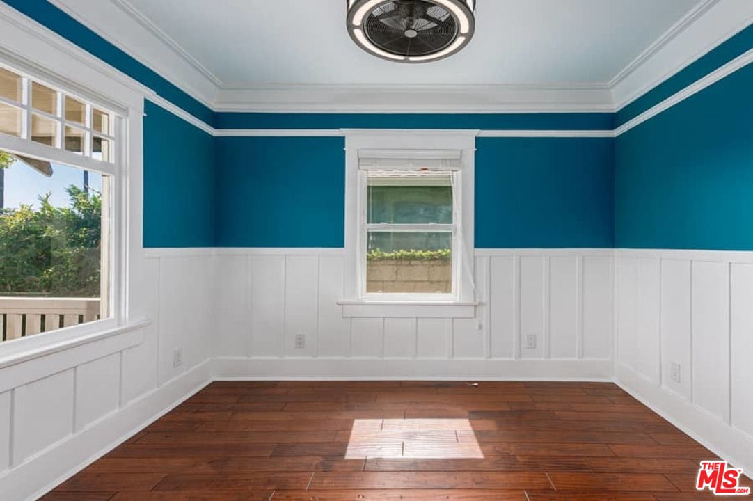 2371 West 30th Street Los Angeles, CA 90018 - Photo 10 of 26