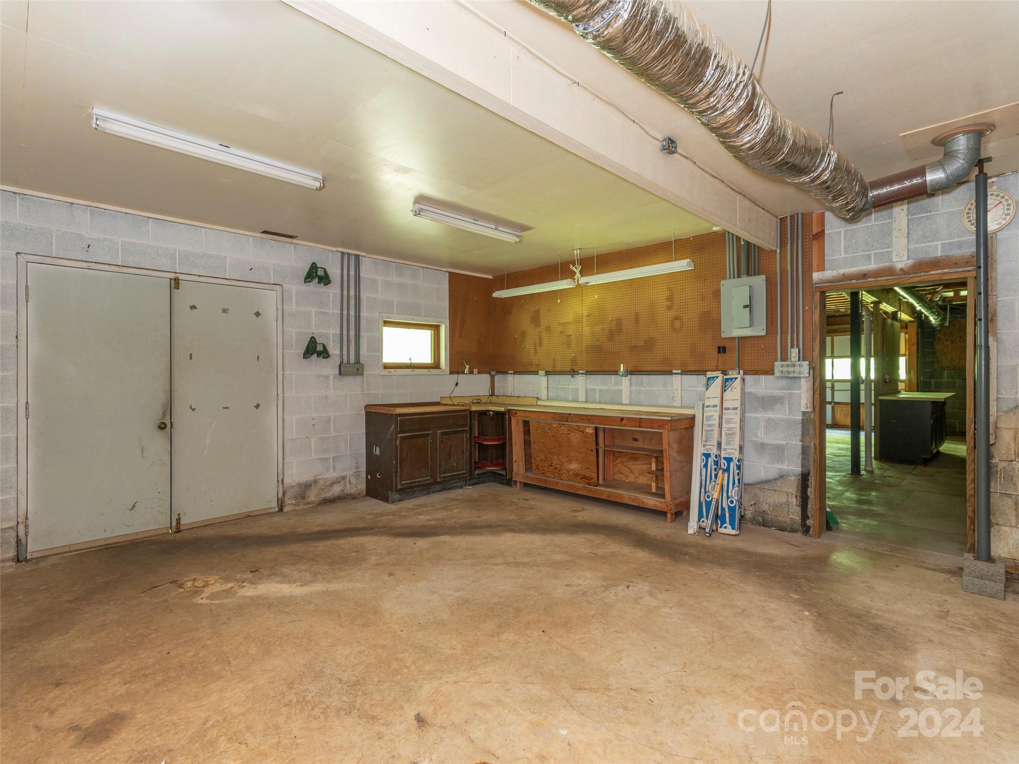 3543 White Oak Road Waynesville, NC 28785 - Photo 22 of 35 Gallery Image 22