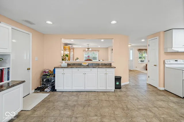 $359,900 | 301 East Sycamore Street, Attica, IN 47918