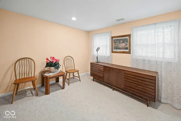 $349,900 | 301 East Sycamore Street, Attica, IN 47918