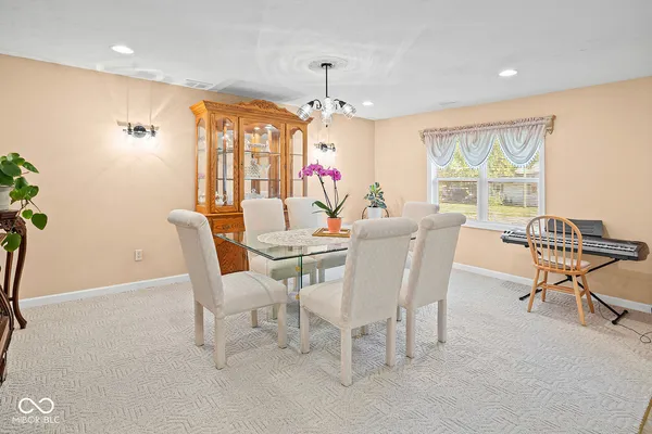 $349,900 | 301 East Sycamore Street, Attica, IN 47918