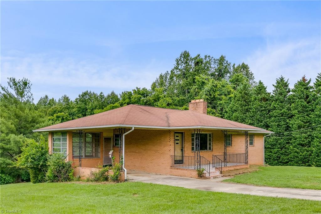 2015 Hickswood Road High Point, NC 27265 - Photo 22 of 24