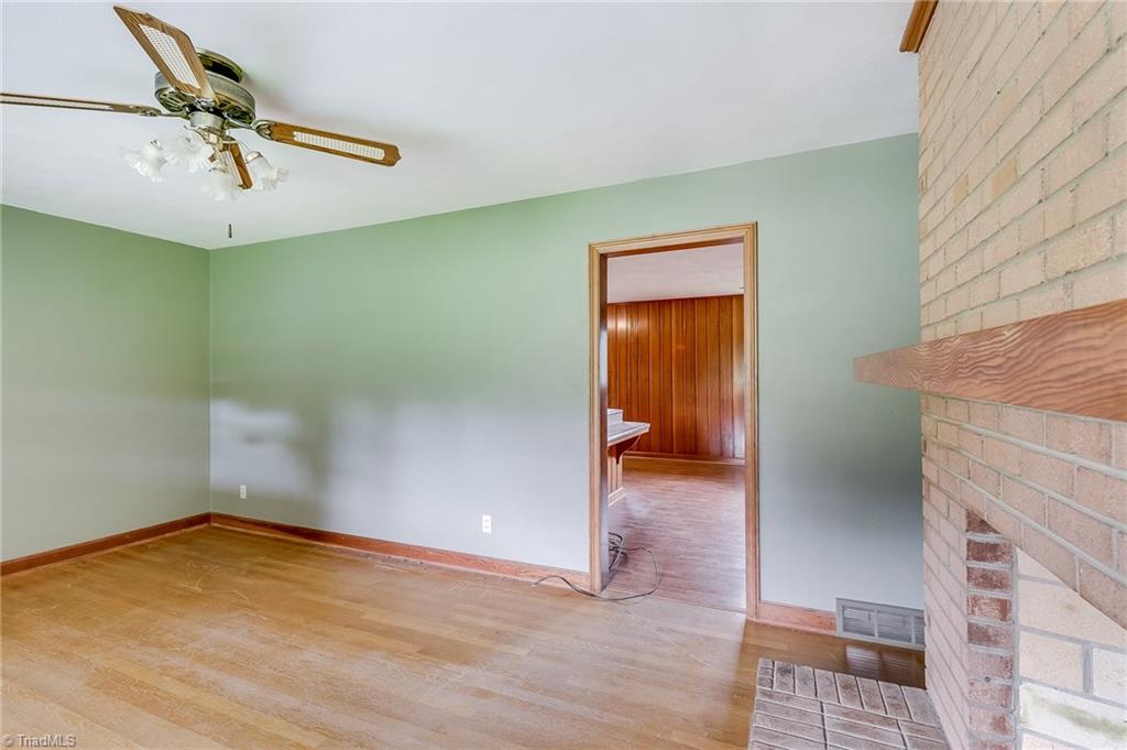 2015 Hickswood Road High Point, NC 27265 - Photo 9 of 24