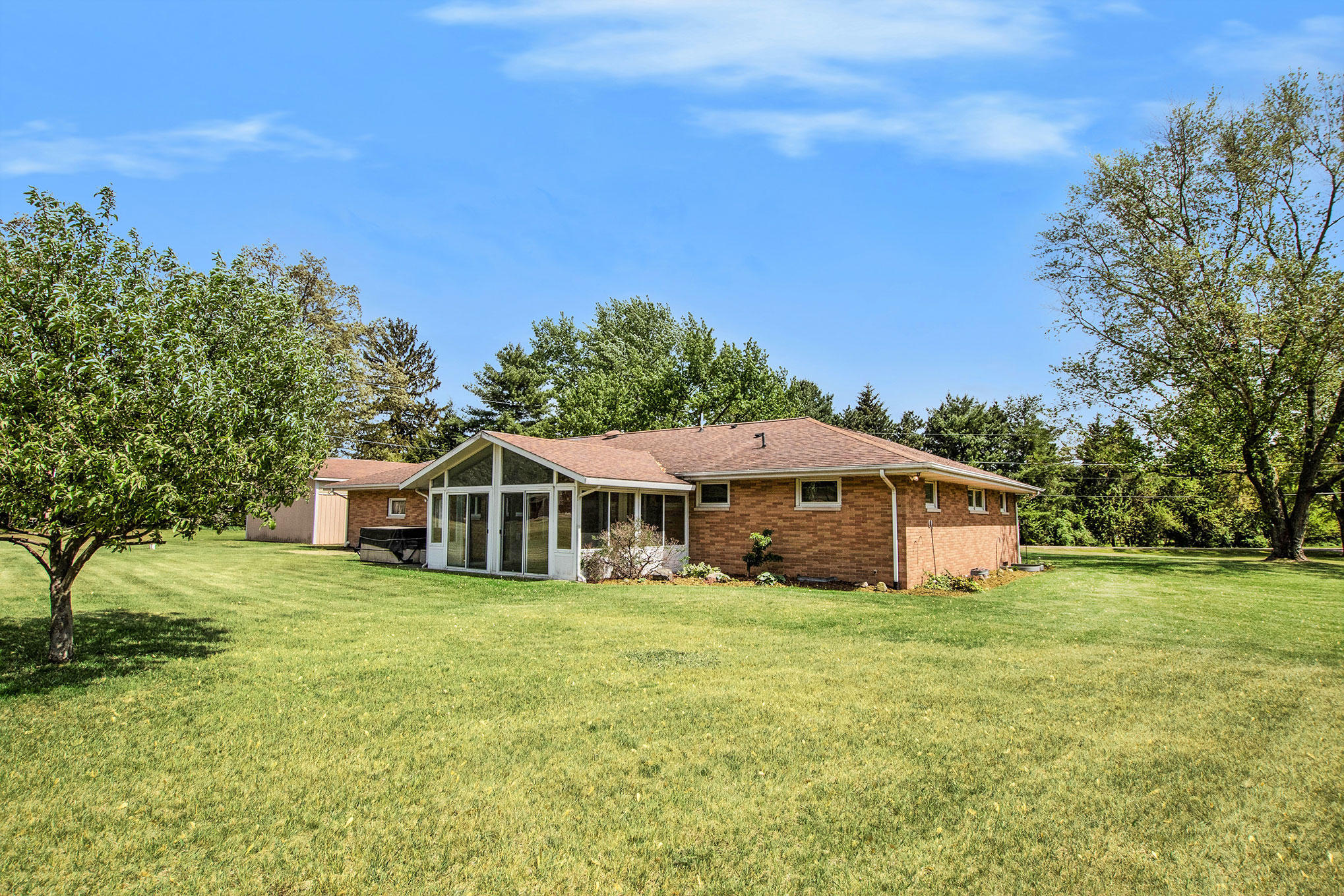 2581 Huntly Road Niles, MI 49120 - Photo 3 of 27 IMG_8013