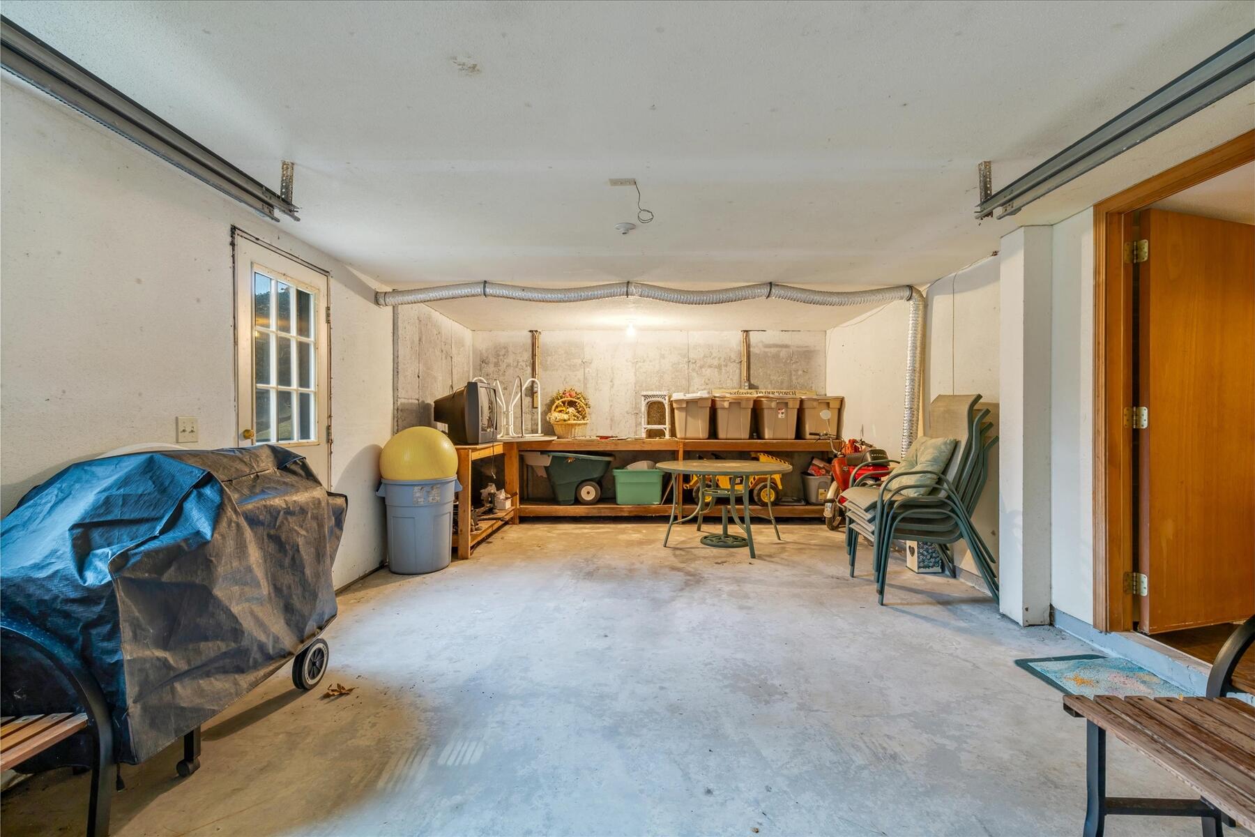 46 Chase Road East Sandwich, MA 02537 - Photo 18 of 30 17