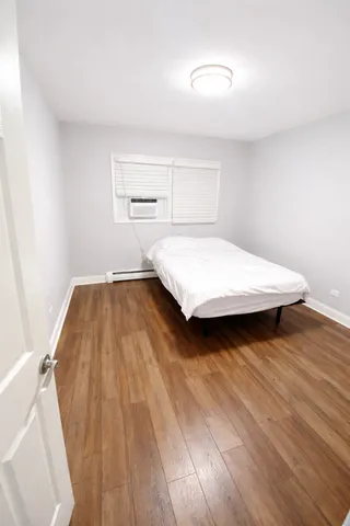 $749,999 | 5749 Circle Drive, Oak Lawn, IL 60453