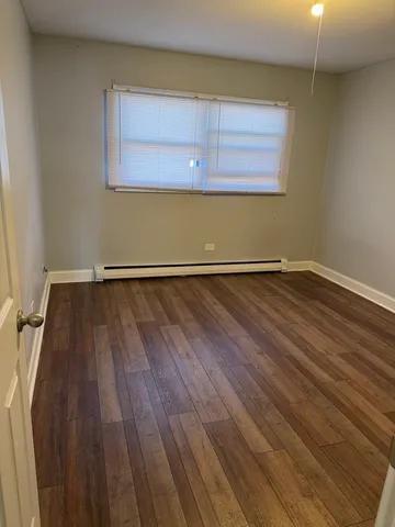 $749,999 | 5749 Circle Drive, Oak Lawn, IL 60453