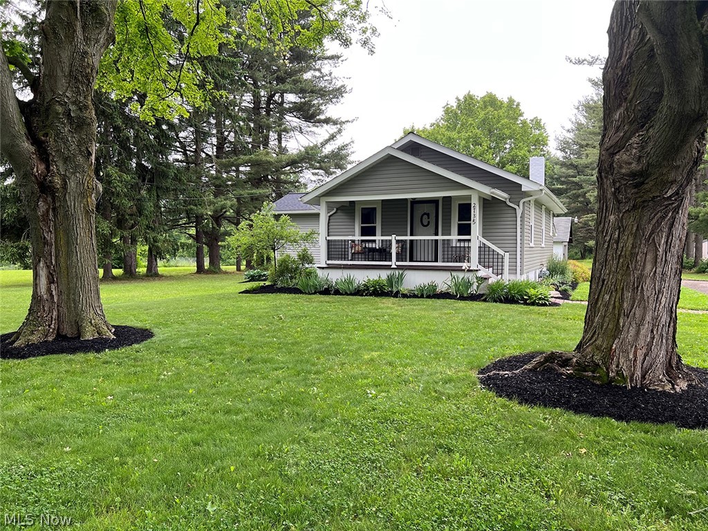 2735 Graybill Road Uniontown, OH 44685 - Photo 2 of 27