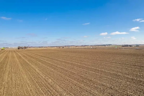 $2,395,000 | 60-acres East Hart Road, Beloit, WI 53511