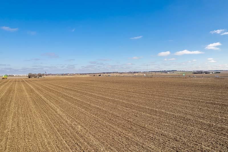 60-acres East Hart Road Beloit, WI 53511 - Photo 15 of 16