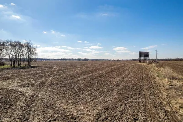 $2,395,000 | 60-acres East Hart Road, Beloit, WI 53511