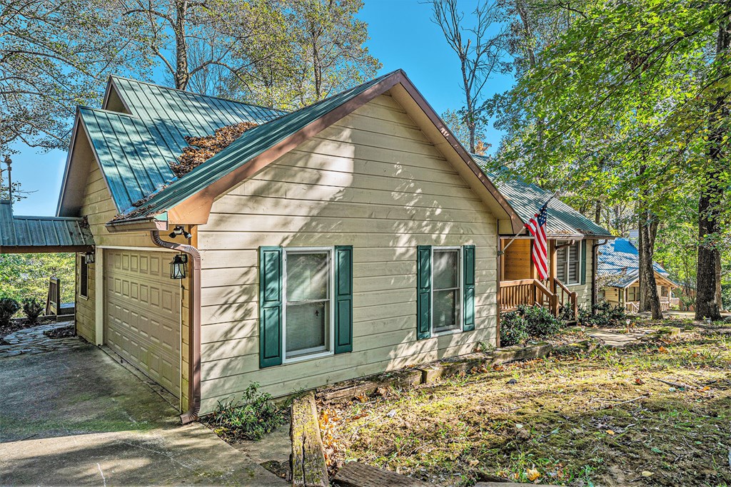 75 Walnut Ridge Ellijay, GA 30536 - Photo 3 of 32