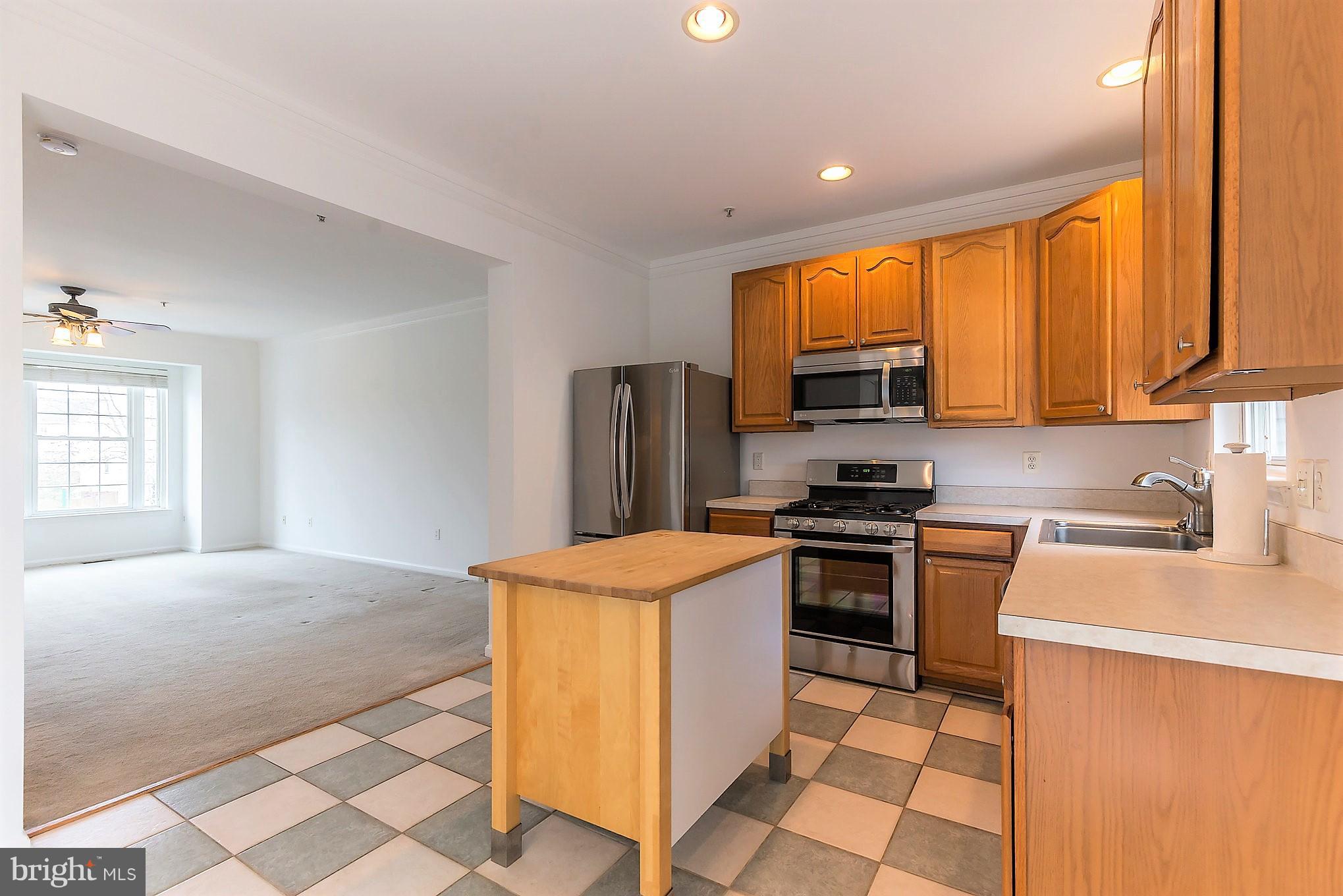 263 Tilden Way Edgewater, MD 21037 - Photo 3 of 30 Kitchen