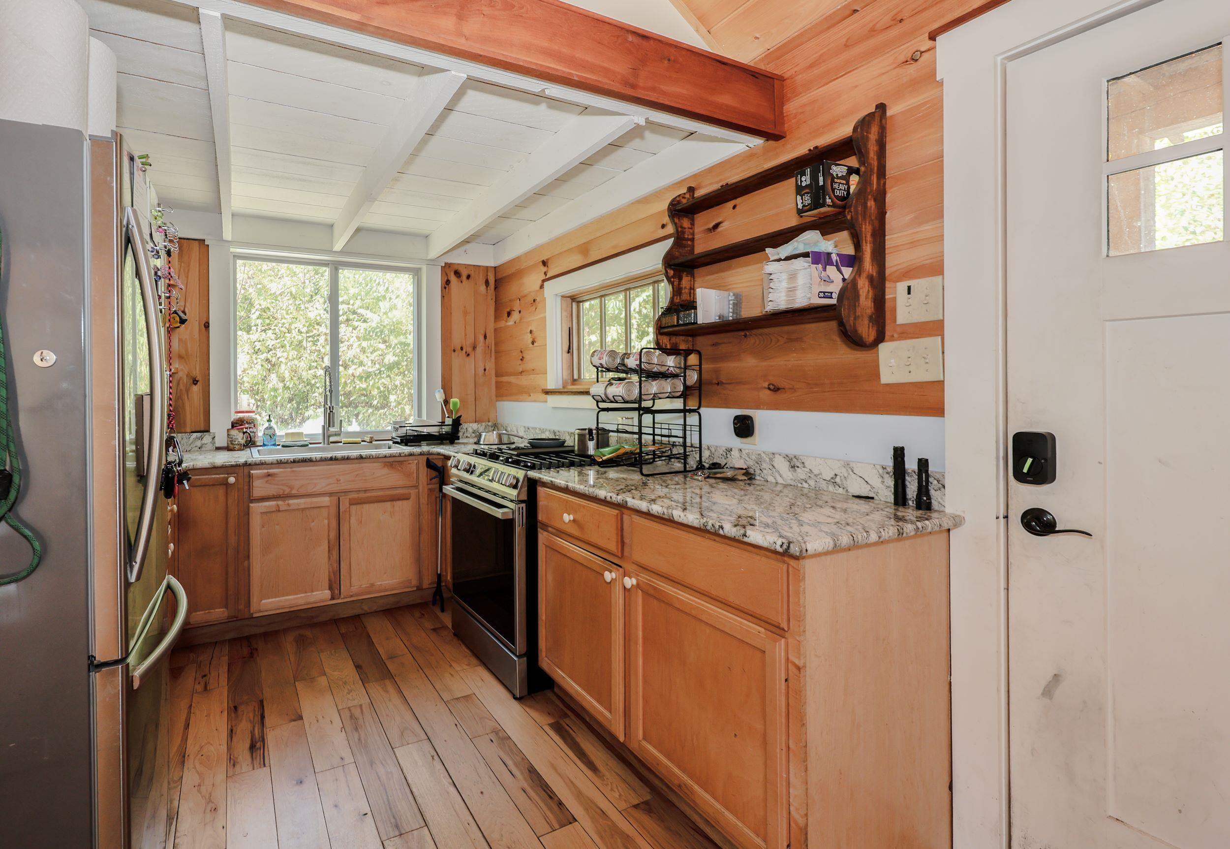 445 Payson Road Northfield, NH 03276 - Photo 3 of 26