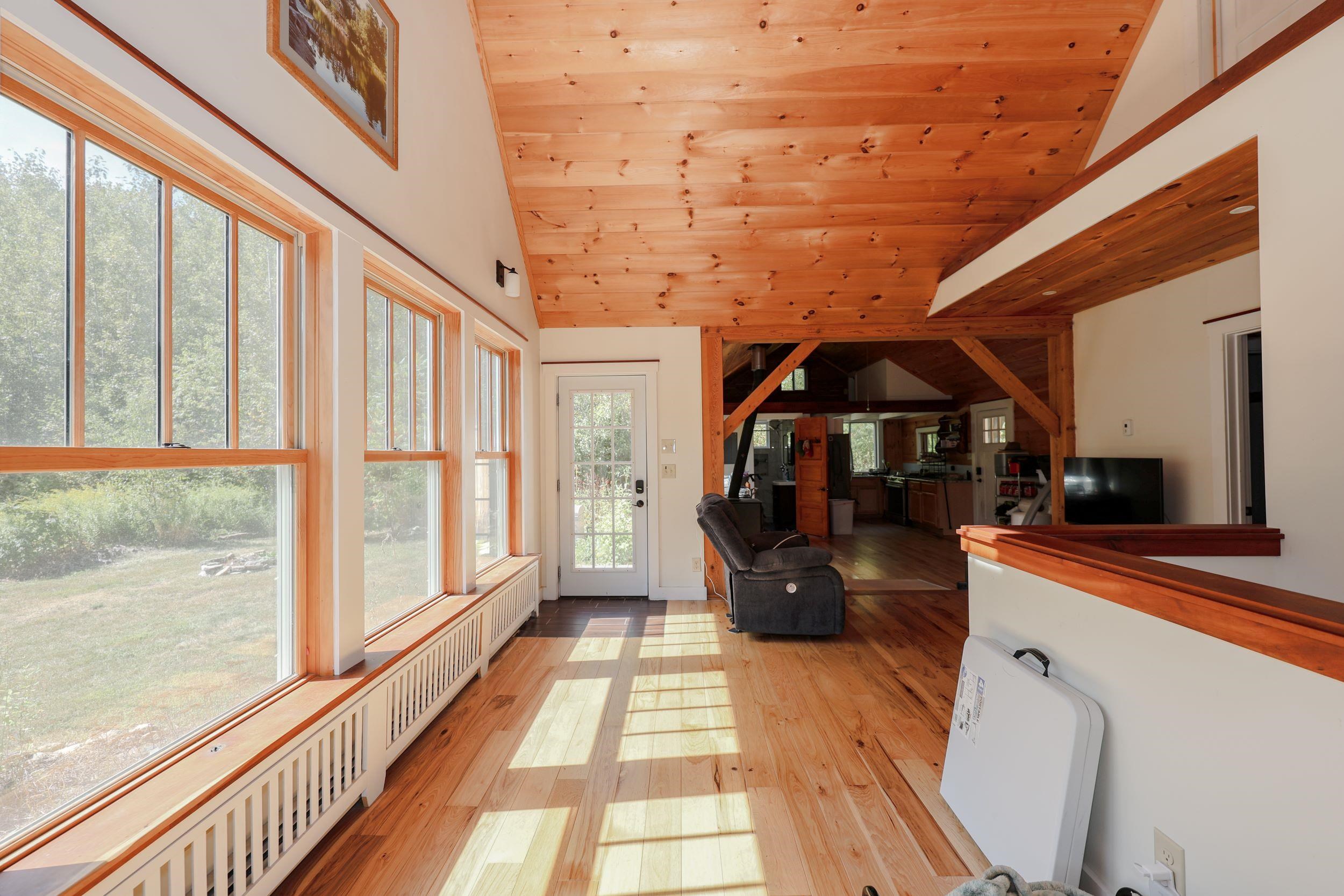 445 Payson Road Northfield, NH 03276 - Photo 7 of 26