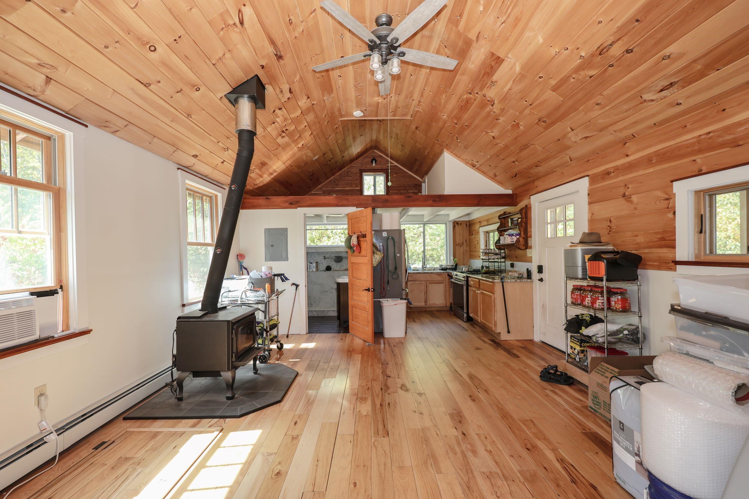 445 Payson Road Northfield, NH 03276 - Photo 8 of 26