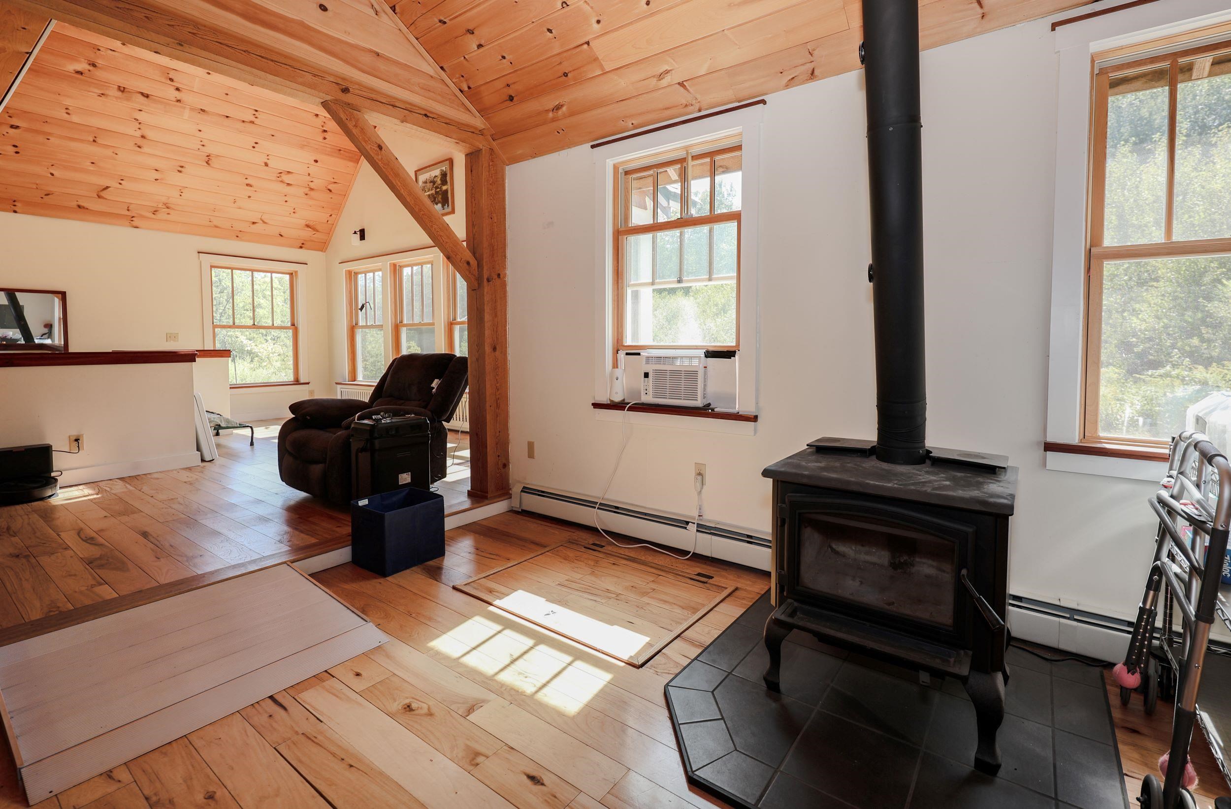 445 Payson Road Northfield, NH 03276 - Photo 9 of 26
