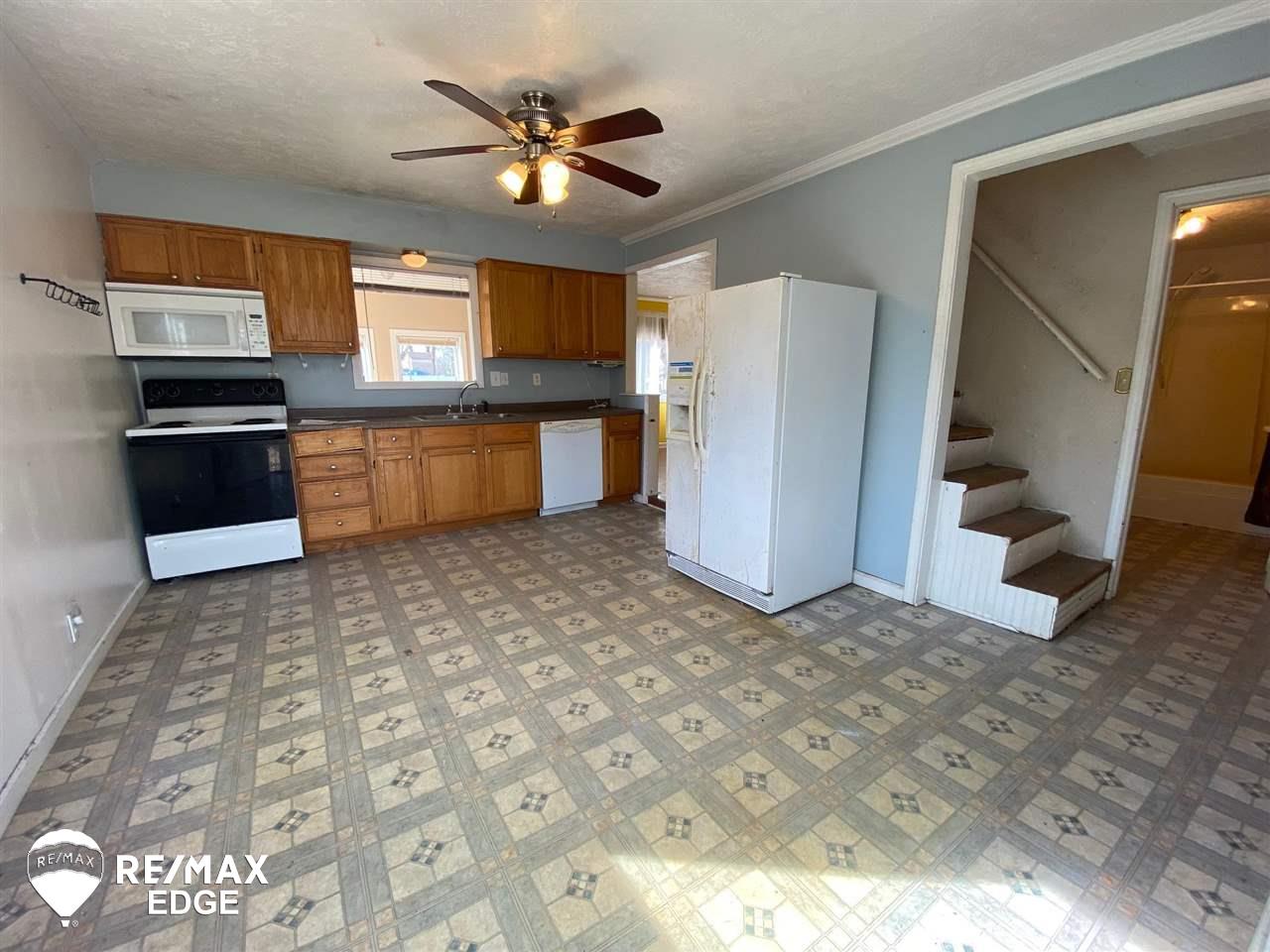 13555 Webster Road Bath, MI 48808 - Photo 4 of 16