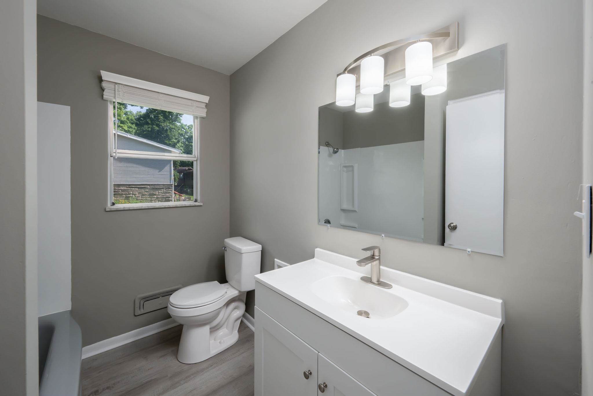 9637 Manor Woods Road Fort Wayne, IN 46804 - Photo 15 of 41