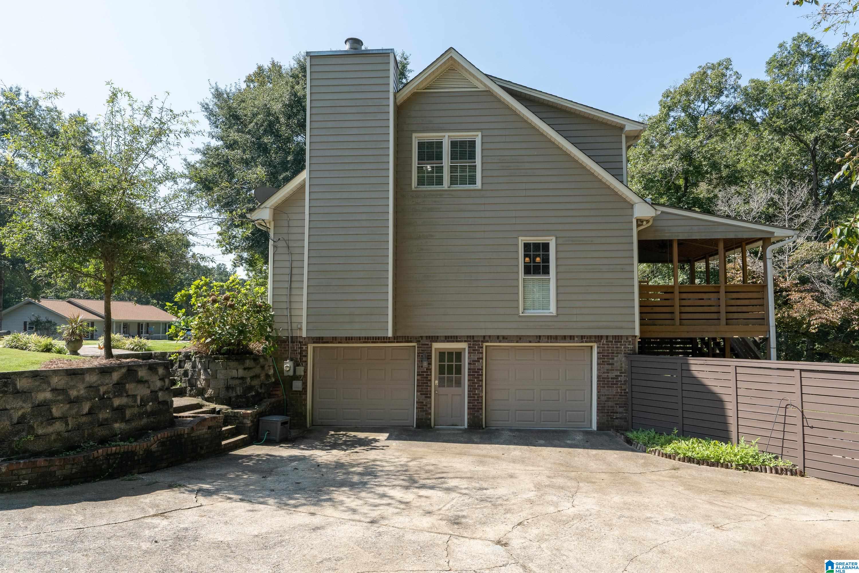 2708 Royal Lane Pelham, AL 35124 - Photo 35 of 41