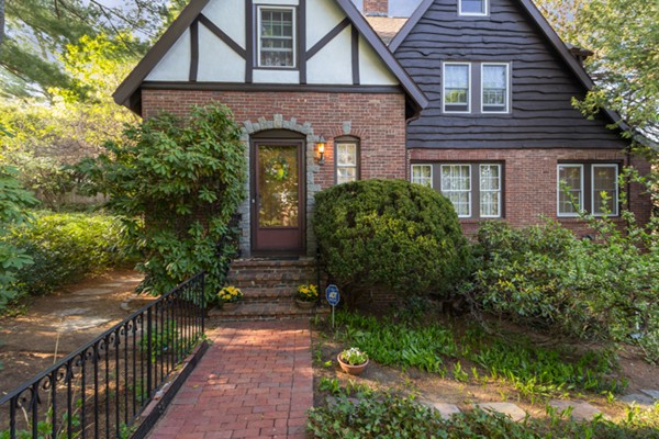 7 Upland Road West Arlington, MA 02474 - Photo 2 of 30