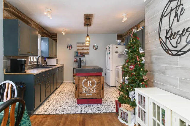 $229,900 | 905 Jeff Drive, Kokomo, IN 46901