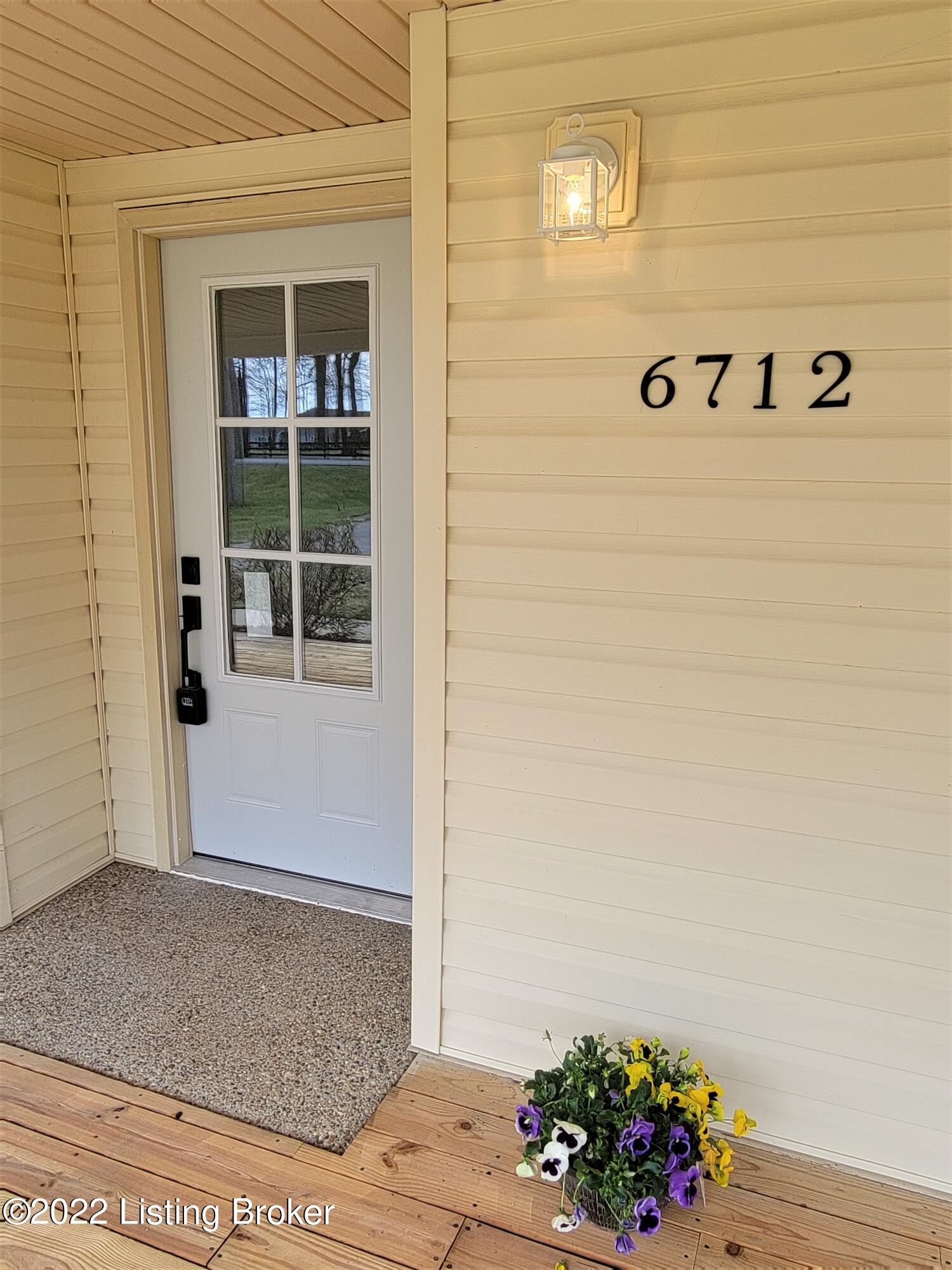 6712 Terry Road Louisville, KY 40258 - Photo 7 of 52 Front Door