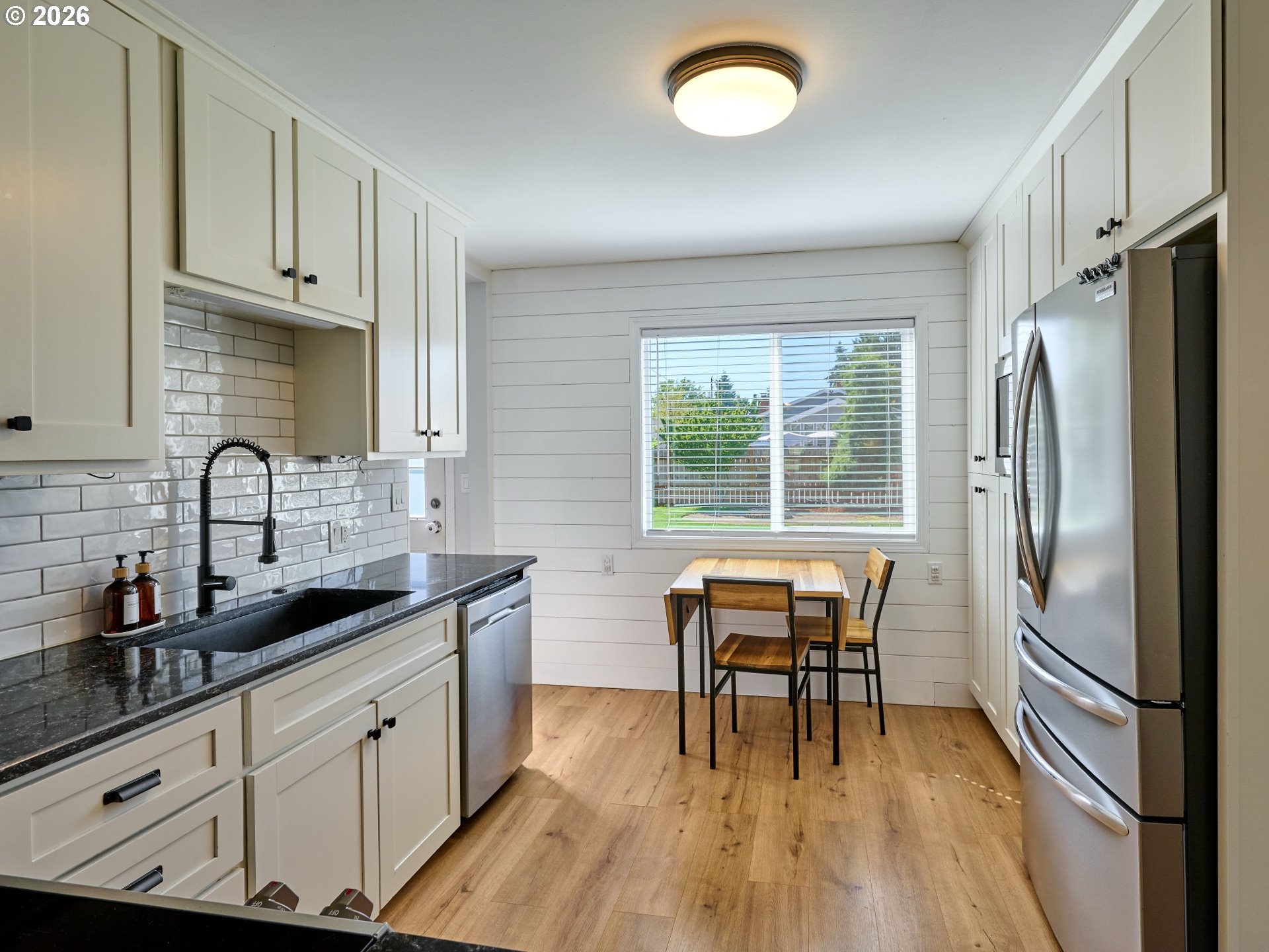 645 Northwest 5th Avenue Canby, OR 97013 - Photo 9 of 41