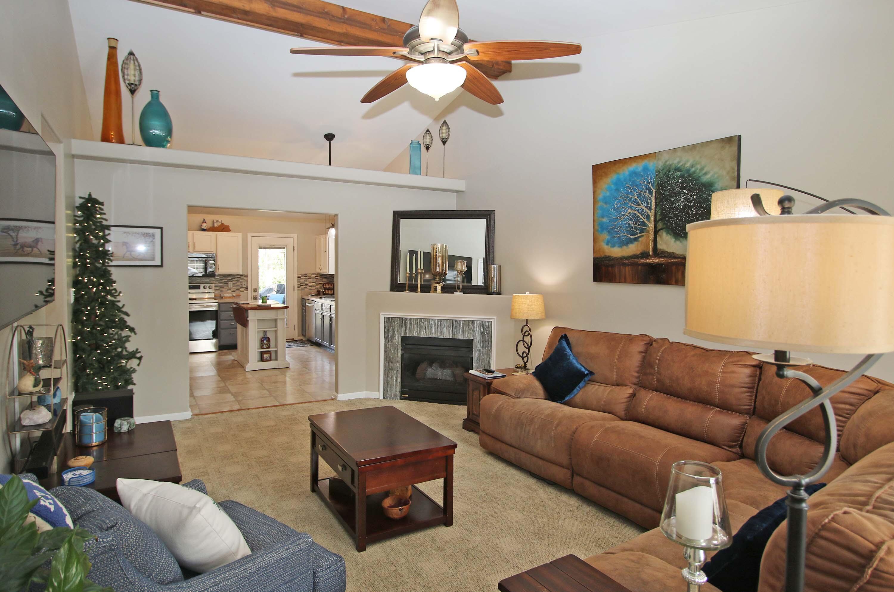 121 Chestnut Ridge Drive Lexington, KY 40511 - Photo 5 of 32 5
