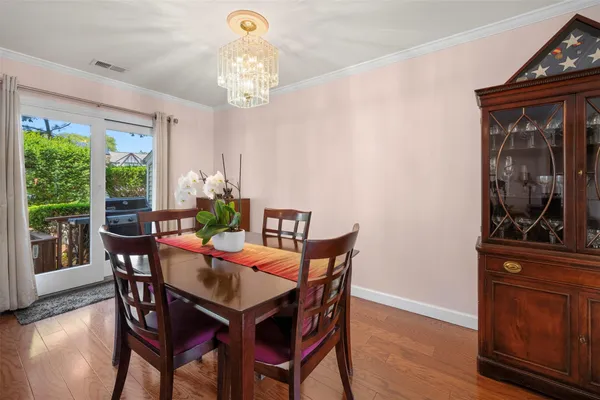 $635,000 | 100 Baker Court, Unit 36, Island Park, NY 11558