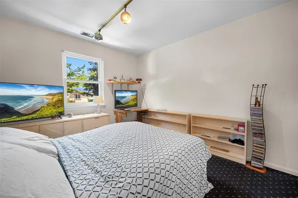 $635,000 | 100 Baker Court, Unit 36, Island Park, NY 11558