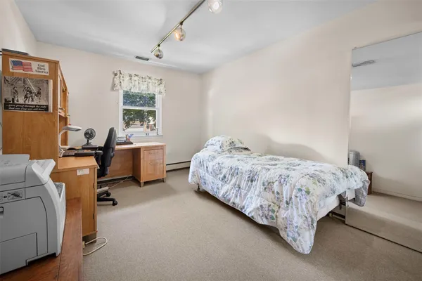 $635,000 | 100 Baker Court, Unit 36, Island Park, NY 11558