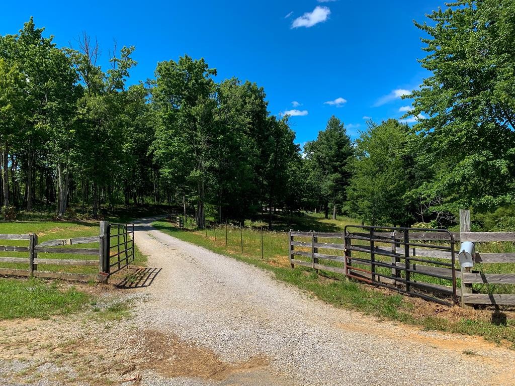 284 John J Smith Road Oneida, TN 37841 - Photo 38 of 38 Gallery Image 38
