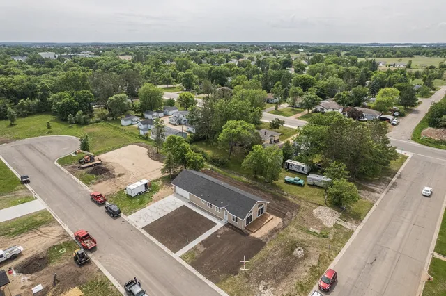 $309,900 | 726 Dandrew Lane, Detroit Lakes, MN 56501