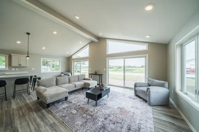 $309,900 | 726 Dandrew Lane, Detroit Lakes, MN 56501