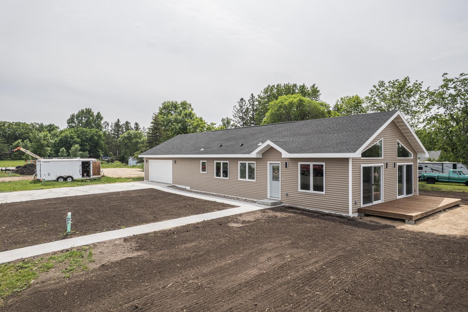 726 Dandrew Lane Detroit Lakes, MN 56501 - Photo 3 of 30