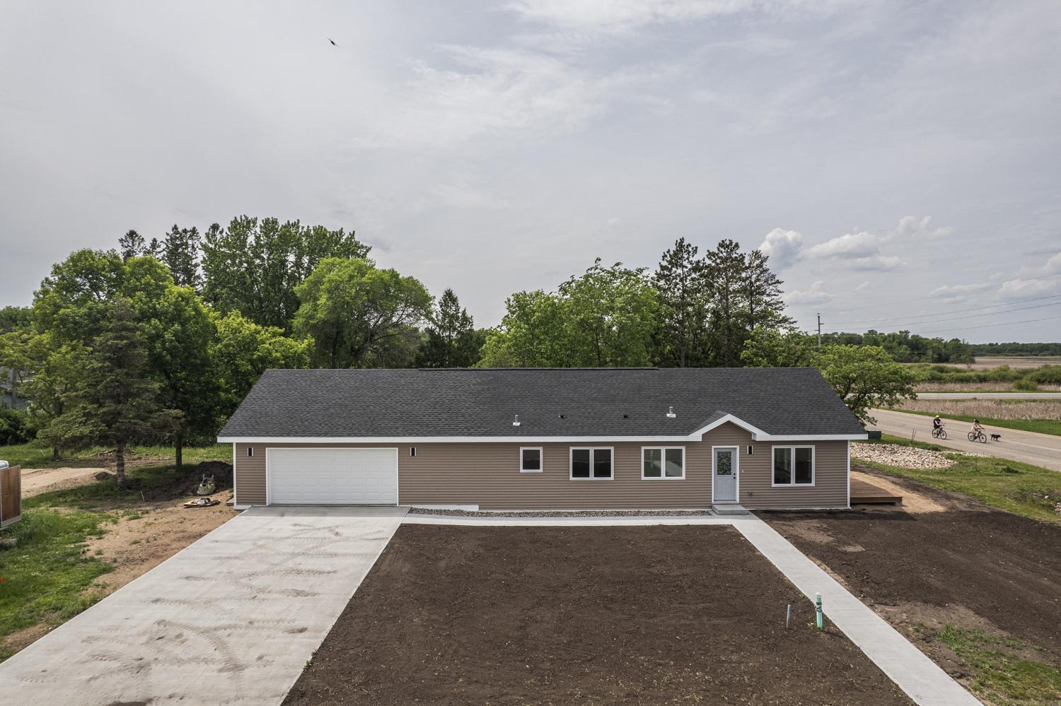 726 Dandrew Lane Detroit Lakes, MN 56501 - Photo 6 of 30