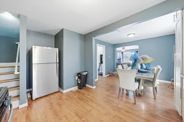 $237,500 | 1773 East 158th Street, South Holland, IL 60473