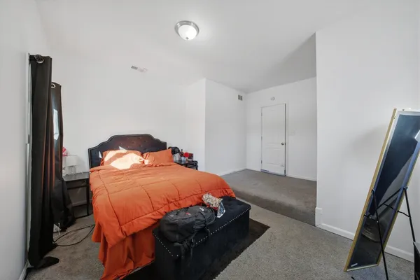 $237,500 | 1773 East 158th Street, South Holland, IL 60473
