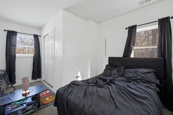 $237,500 | 1773 East 158th Street, South Holland, IL 60473