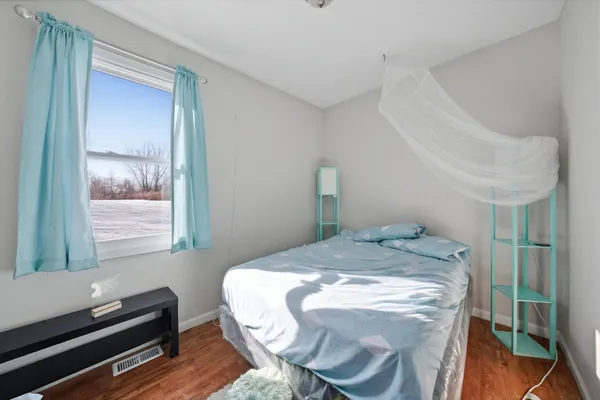 $237,500 | 1773 East 158th Street, South Holland, IL 60473