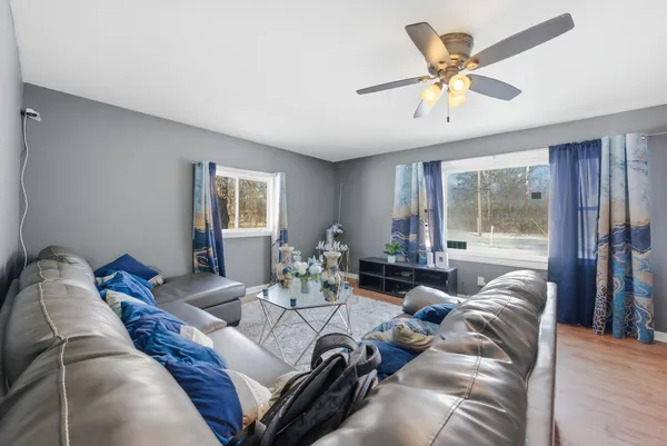 $237,500 | 1773 East 158th Street, South Holland, IL 60473