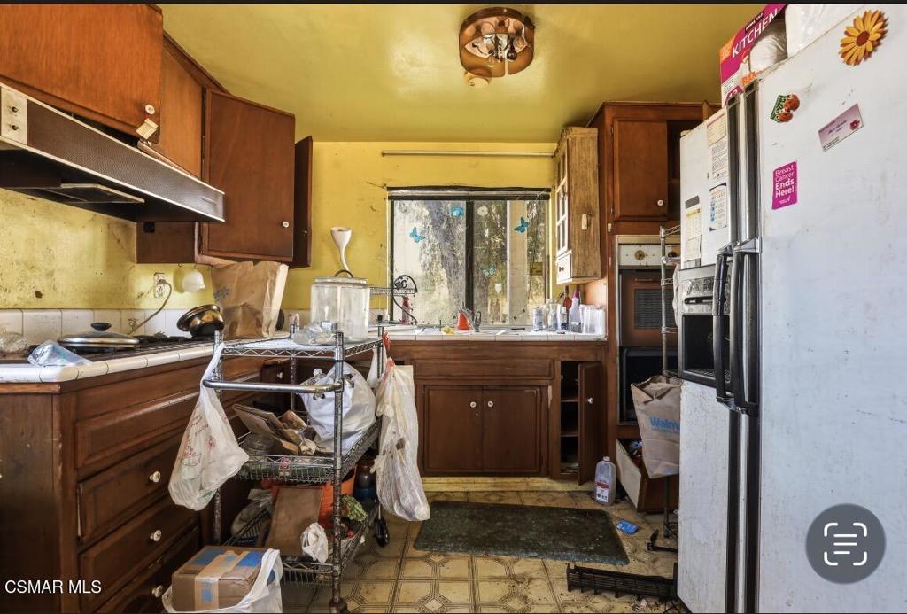 1908 Morley Street Simi Valley, CA 93065 - Photo 7 of 9