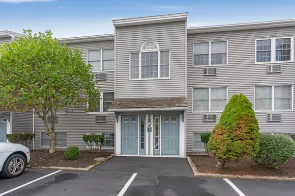 $349,000 | 1801 Post Road, Unit 190, Wells, ME 04090